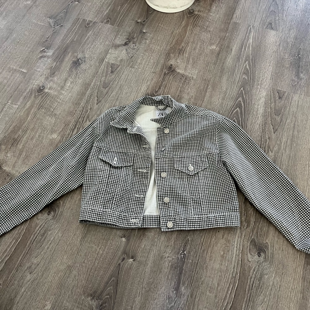 ZARA cropped checkered jacket